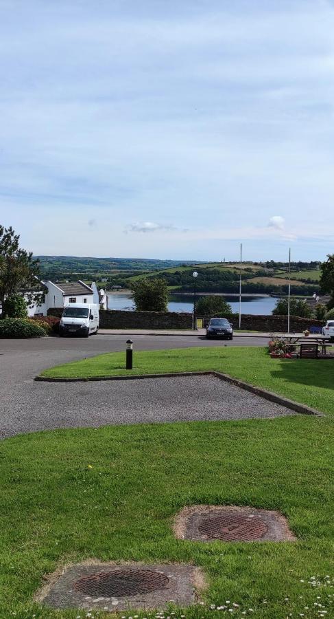 Joanna'S Studio , Key Locker By Whatsapp Own Entrance, Own Bathroom Youghal Exterior photo